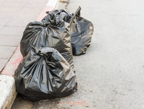 Trained team handling commercial waste in Upminster